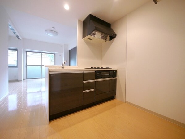 リリー・ラ・アルディスの物件内観写真